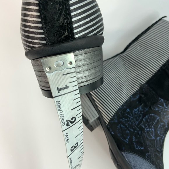 Maciejka Bootie Women Size 6.5M Leather Block Heel Mixed Print Bootie - Picture 6 of 10